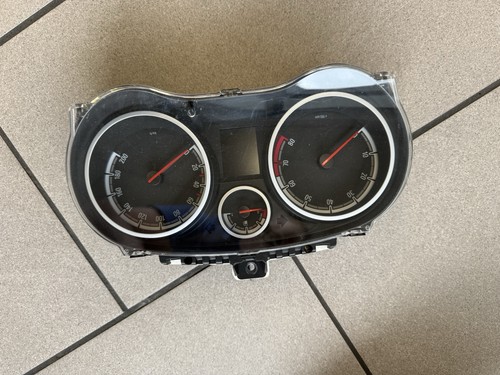 Tacho kombiinstumet opel - opel, corsa