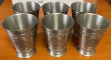 Zinnbecher mit historischen