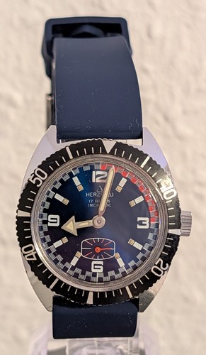 Herzfeld skin diver 70s - skin,