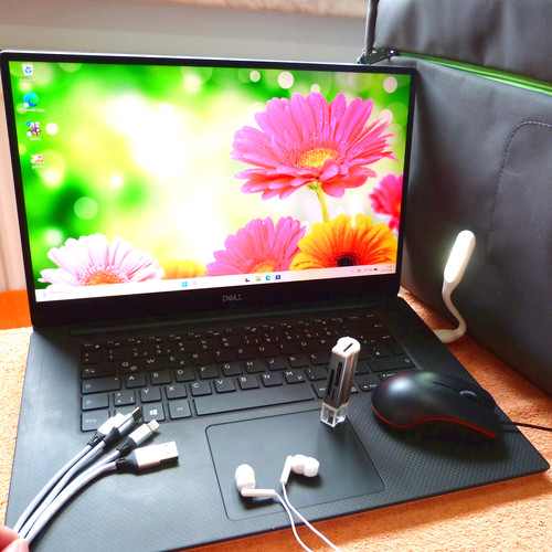 Dell xps 9570 kohlefaser - 15,