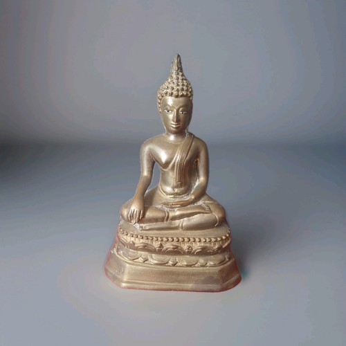 Buddha statue aus bronze - buddha,