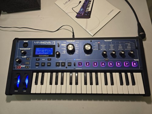 Novation mininova synthesizer - novation,