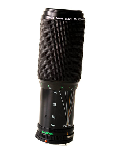 Canon 100 300mm 6 - 100-300mm, f5.6