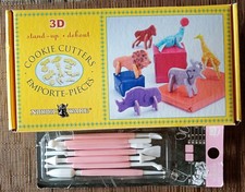 Nordic Ware 3-D Keks kleine Kuchen Ausstecher Förmchen Zoo Tiere Plätzchen Set