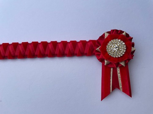 Roter samt gold eckstein - &,