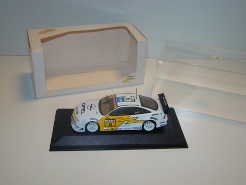 Minichamps opel calibra - 1:43,