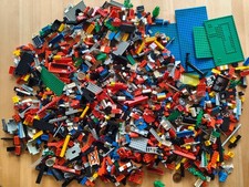 Lego Kiloware 4kg Piraten und Ritter Sammlung Konvolut 6073 6273 6082 6267 6276
