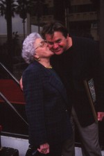 Dia Robert Urich w/ Mother