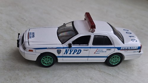 2016 ford crown victoria - crown,