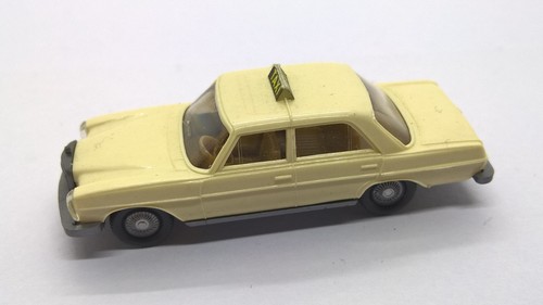 Wiking 149 mercedes 200 - wiking,
