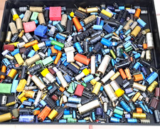 Großes Konvolut KONDENSATOREN und ELKOS  div. Werte und Jahrgänge - viele NEUE