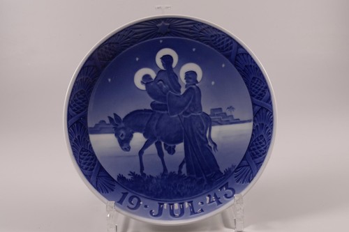 Royal copenhagen - royal,