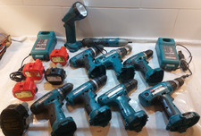 16 tlg. Makita Konvolut :  Akkuschrauber, Lampe, Ladegeräte, defekt
