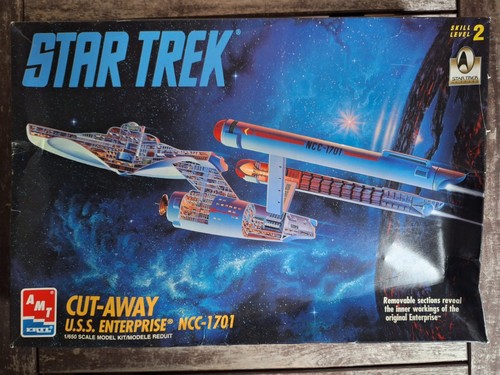 Amt ertl cut away - |, u.s.s