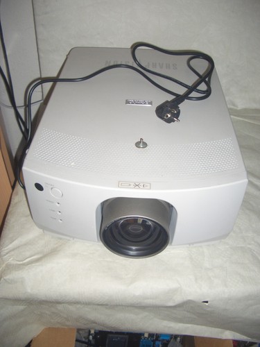 Beamer sharp sv1e - beamer, xg-sv1e