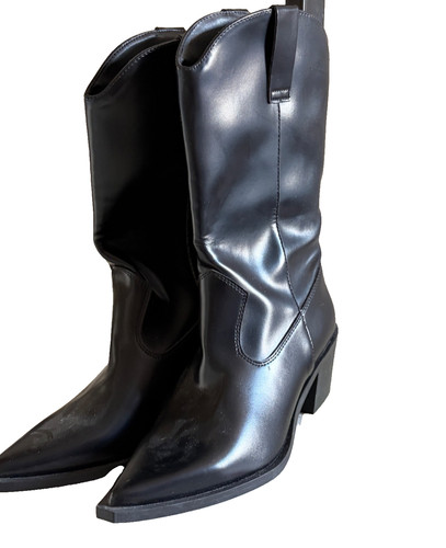 Halbhohe schwarze damenstiefel - schwarze,