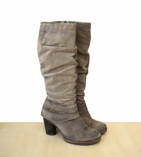 tolle MARC Wildleder High Heel