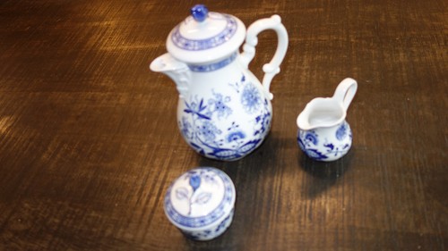 Hutschenreuther zwiebelmuster - hutschenreuther,