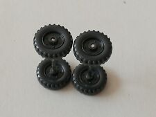 Lot 1528 zwei Achsen mit Rädern für Unimog u.a. von Wiking in 1:87 aus Sammlung