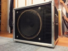 CUSTOM GITARREN CABINET THIELE