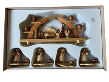 Kerzenhalter/Lichterbogen mit