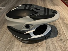 Bell Moto - 9 Mips Cross Helm Größe M mit The Stata 2 Brille