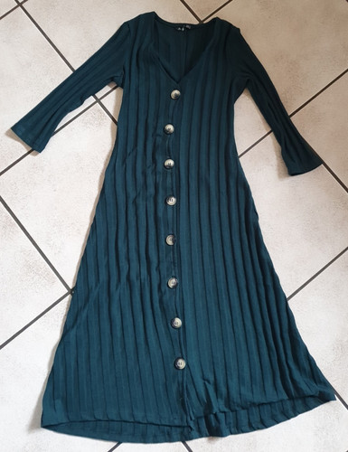 Grünes strickkleid von - strickkleid, in