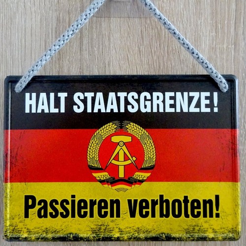 Hängeschild halt staatsgrenze - halt,
