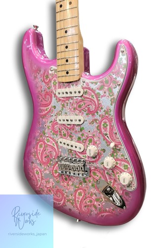 Fender limited stratocaster - fender, stratocaster®