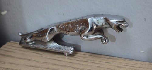 Jaguar leaper cat auto - jaguar,