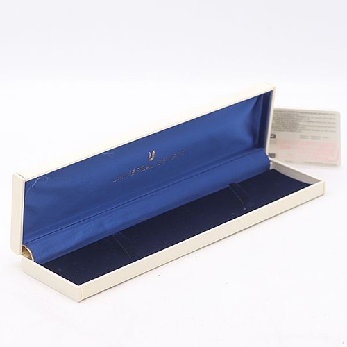 Universal geneve case only - universal,