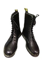 Dr Martens 1490 Black Leather