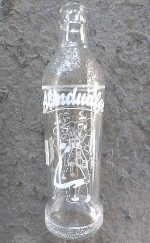 Almdudler getränkeflasche aus - almdudler,
