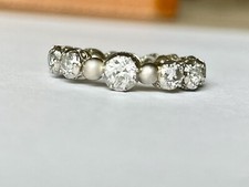 ART DECO RING mit 2,00 Karat