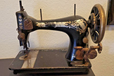 Singer Nähmaschine, alter Nähmaschinen -Tisch- Aufsatz, Deko