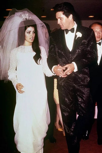 Elvis presley und - elvis,