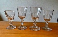 4 antike Gläser facettiert