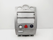 8200178435 mittelkonsole