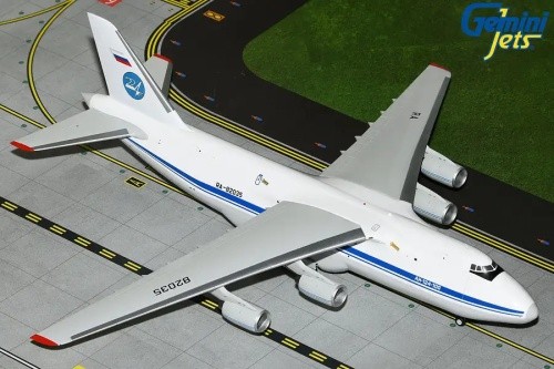 Geminijets antonov 124 100 - geminijets,