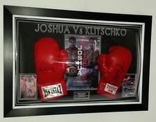 ** NEU Anthony Joshua und
