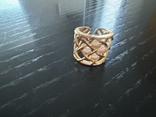 Ring mit vier Perlen Größe