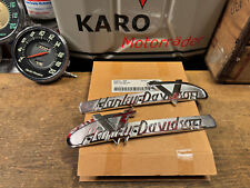 61814-55T TANKEMBLEME PANHEAD® CHROM GLÄNZEND TANKEMBLEME TANKSCHILDER  HARLEY®