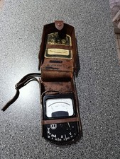 Metravo Universal Messgerät