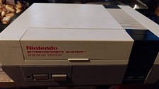 Nintendo NES Mit Spiele