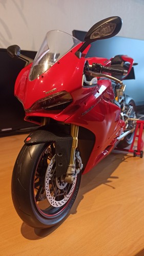 Ducati panigale 1299 - s,