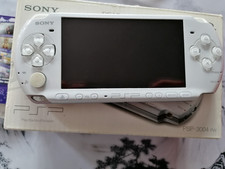PSP Slim 3004 Pearl White •