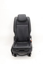 VW Touran 5TA Sitz 2. Reihe