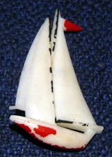 Alte Anstecknadel Pin Segelboot DDR