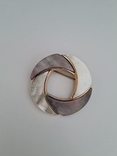 Brosche   Ges. Gesch