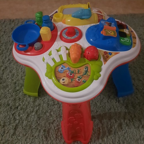 Kinderspieltisch